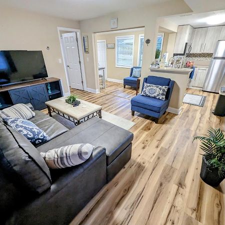 Charming & Cozy Lagoon Retreat - Steps From River - Parking Titusville Exterior photo