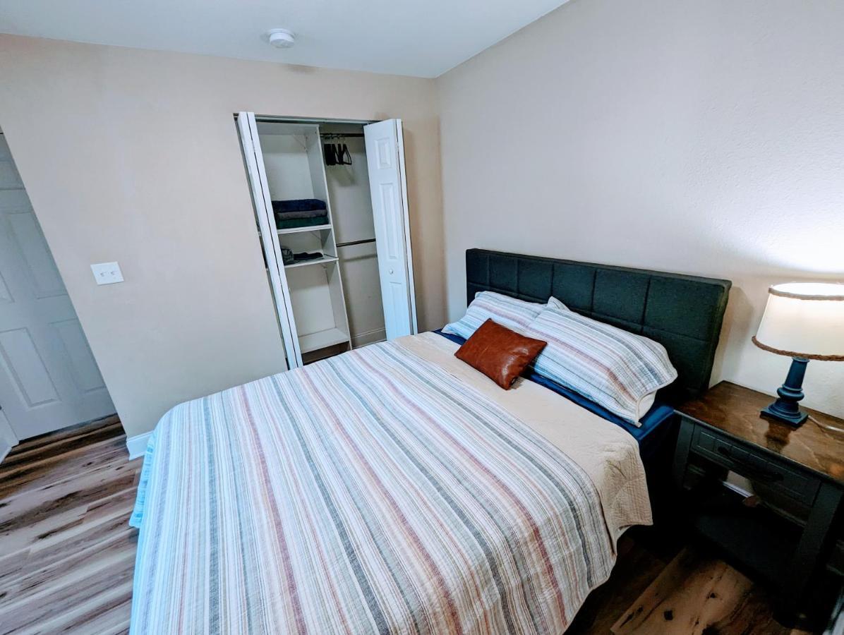 Charming & Cozy Lagoon Retreat - Steps From River - Parking Titusville Exterior photo