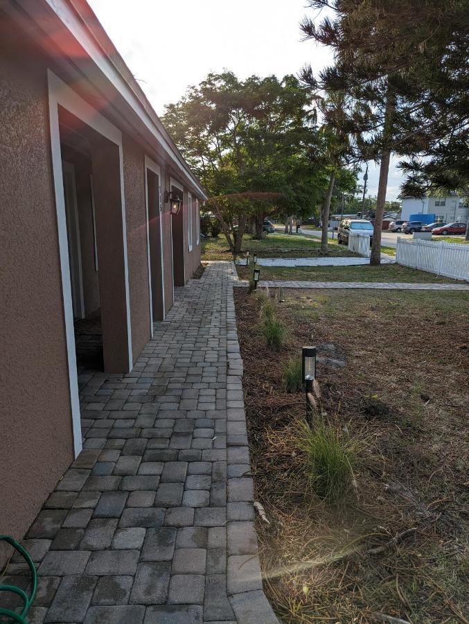 Charming & Cozy Lagoon Retreat - Steps From River - Parking Titusville Exterior photo