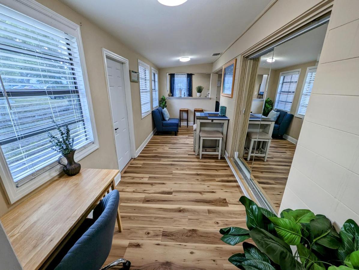 Charming & Cozy Lagoon Retreat - Steps From River - Parking Titusville Exterior photo