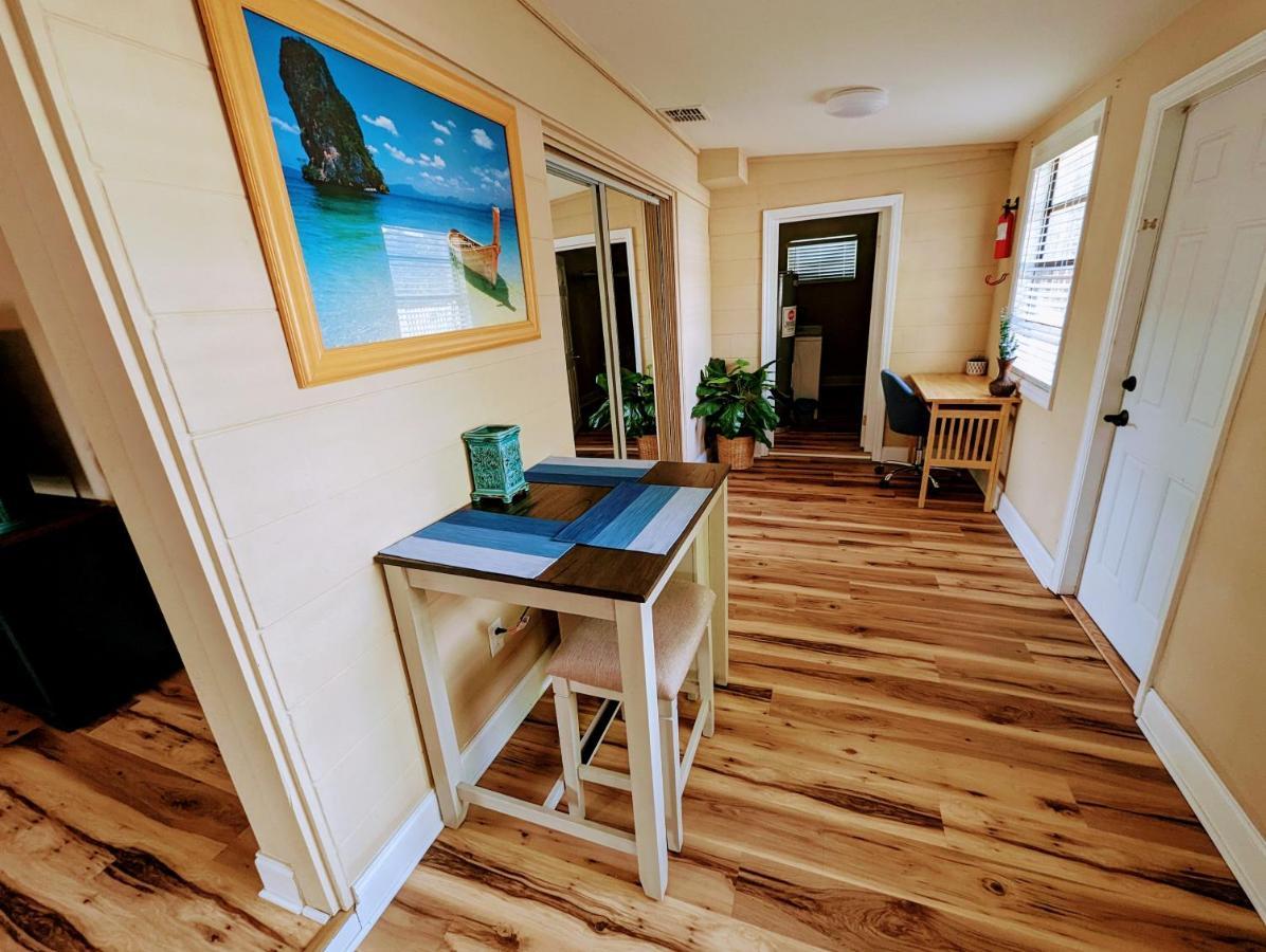 Charming & Cozy Lagoon Retreat - Steps From River - Parking Titusville Exterior photo